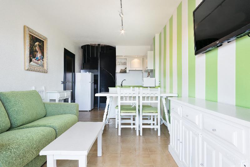 Apartamentos Sallés Beach L'Estartit Exterior foto